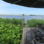 Aan De Mooie Nel Дом отдыха